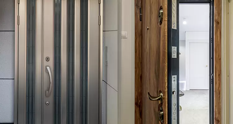 Burglar Proof Front Door Repair in Pinewood, FL