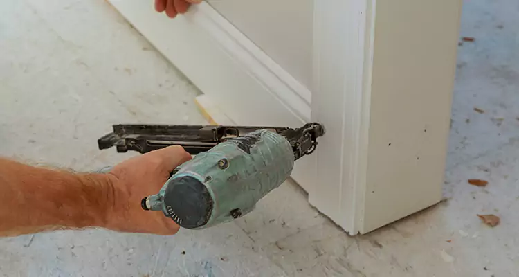 Fix Garage Door Panel in Pinewood, FL