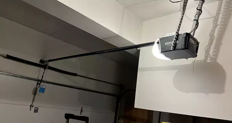 Linear Garage Door Opener Repair in Pinewood, FL